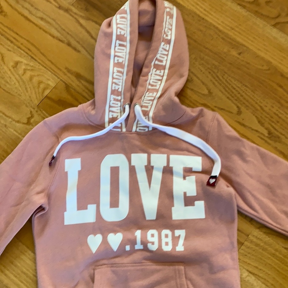 Reflex pullover hoodie by Reflex dusty pink